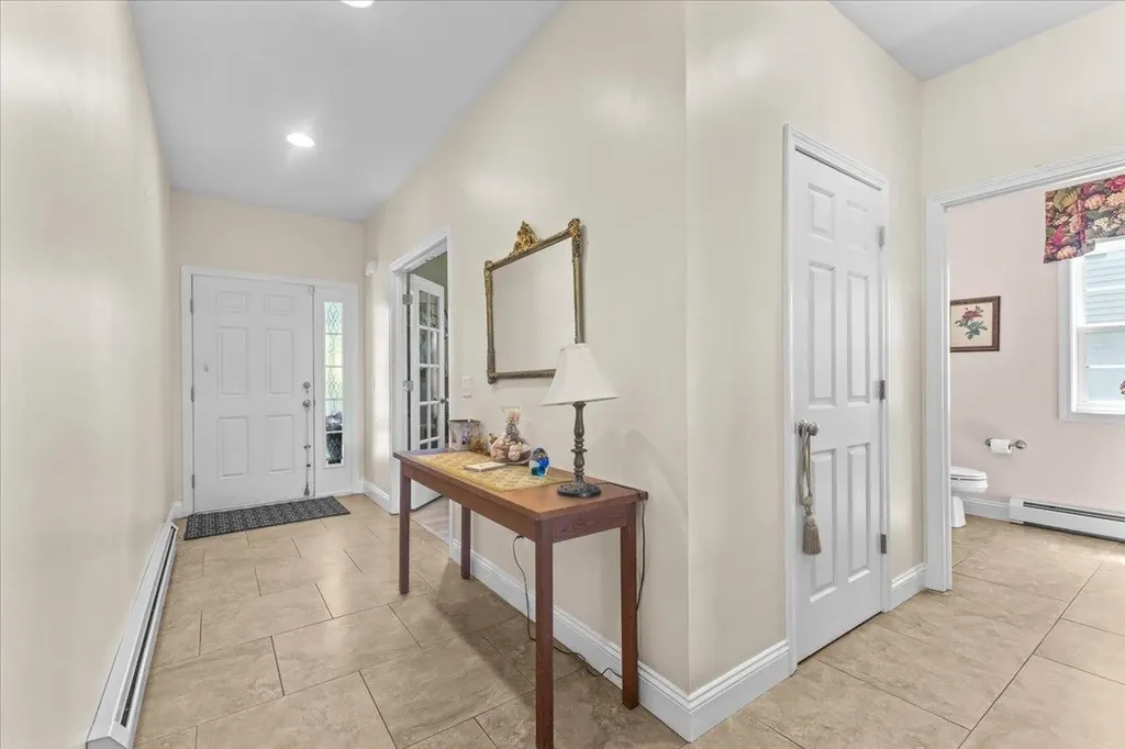 213 Braeburn Street South Burlington VT 05403