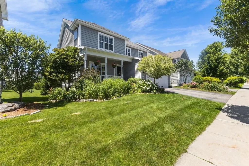 213 Braeburn Street South Burlington VT 05403