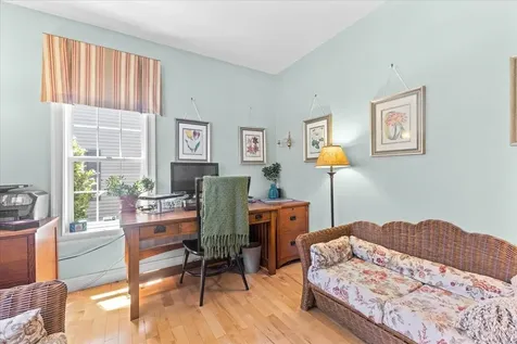 213 Braeburn Street South Burlington VT 05403