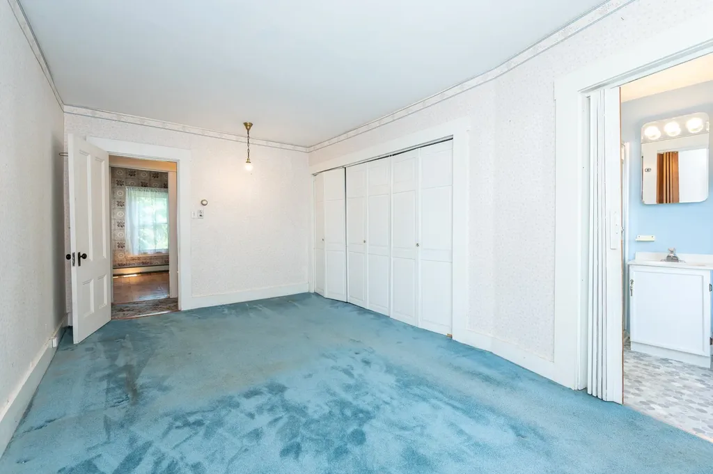 206 Union Street Milford NH 03055