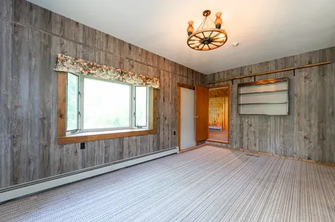 206 Union Street Milford NH 03055