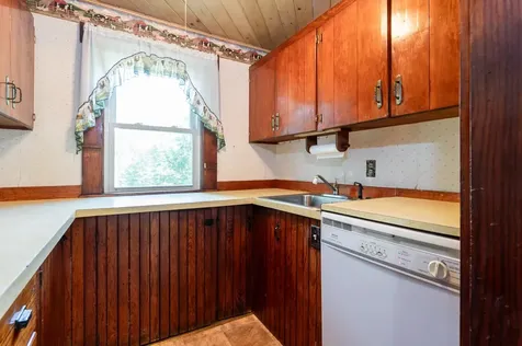 206 Union Street Milford NH 03055