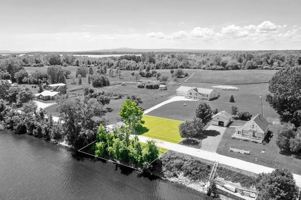 148 Poor Farm Road Alburgh VT 05440