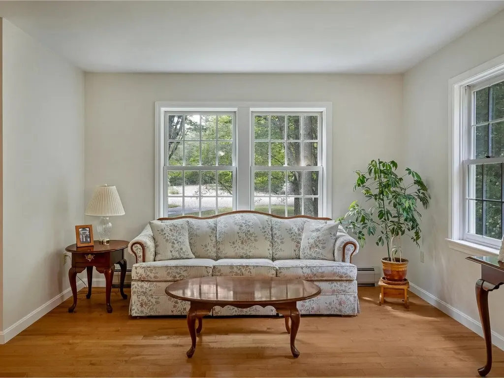 240 Farmstead Drive Shelburne VT 05482