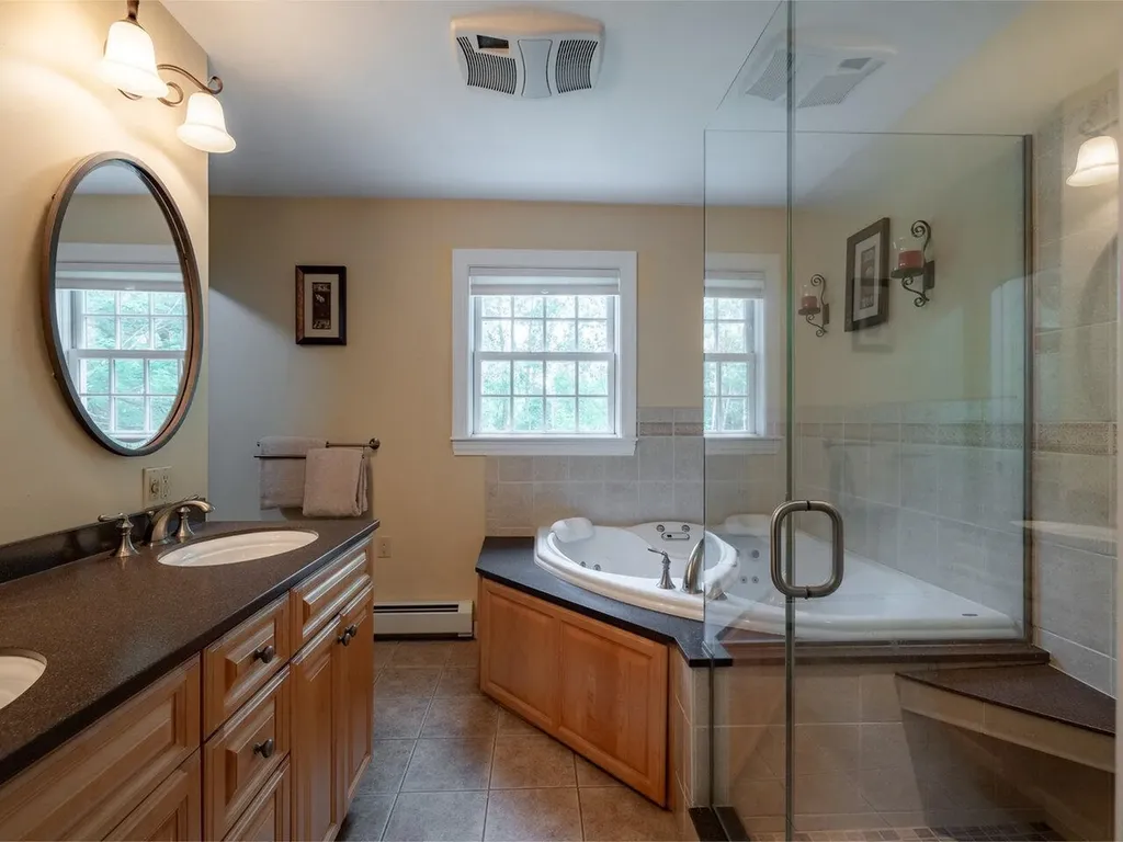 240 Farmstead Drive Shelburne VT 05482