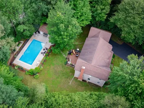 240 Farmstead Drive Shelburne VT 05482