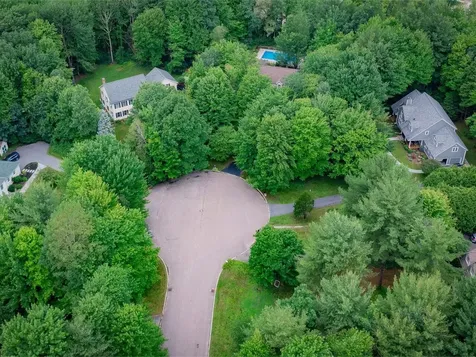 240 Farmstead Drive Shelburne VT 05482