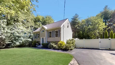 25 Hale Spring Road Plaistow NH 03865