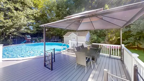 25 Hale Spring Road Plaistow NH 03865