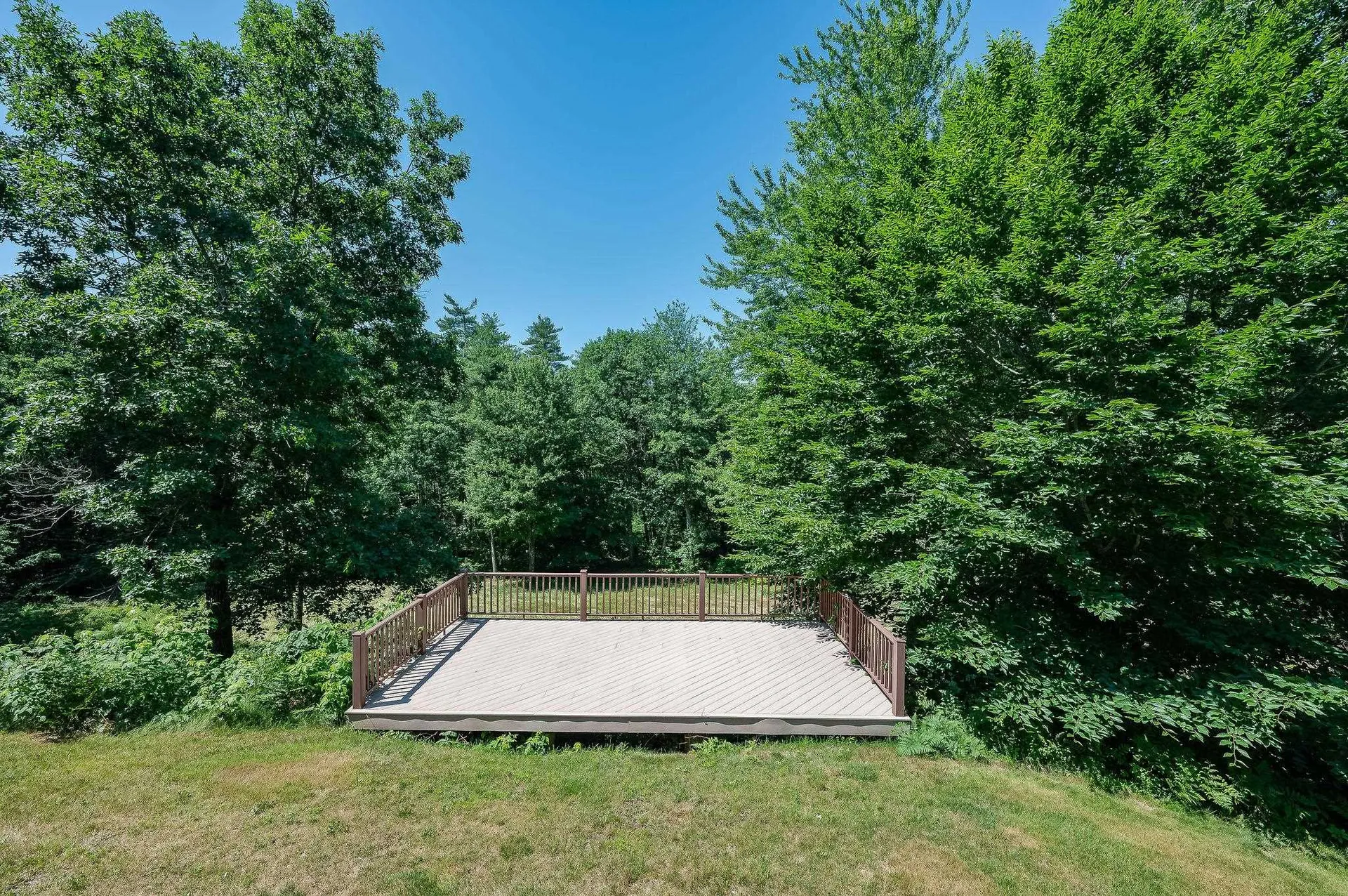 40 Red Fox Lane Barrington NH 03825