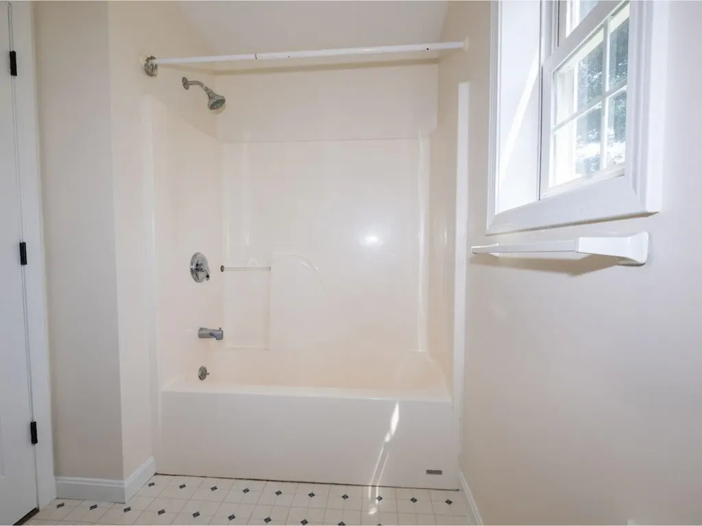 6 Slocum Street South Burlington VT 05403