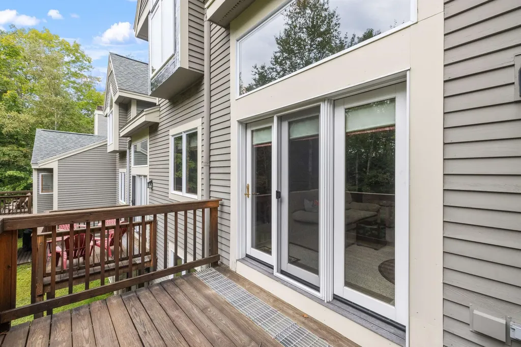 25 Pinehill Lane Lincoln NH 03251