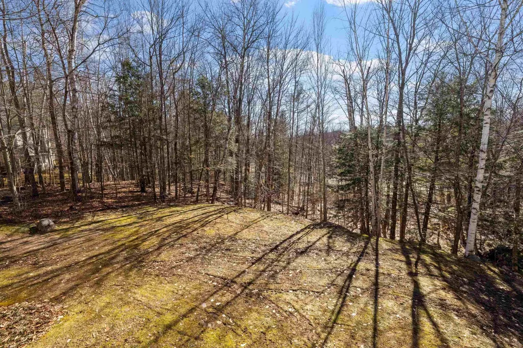 25 Pinehill Lane Lincoln NH 03251