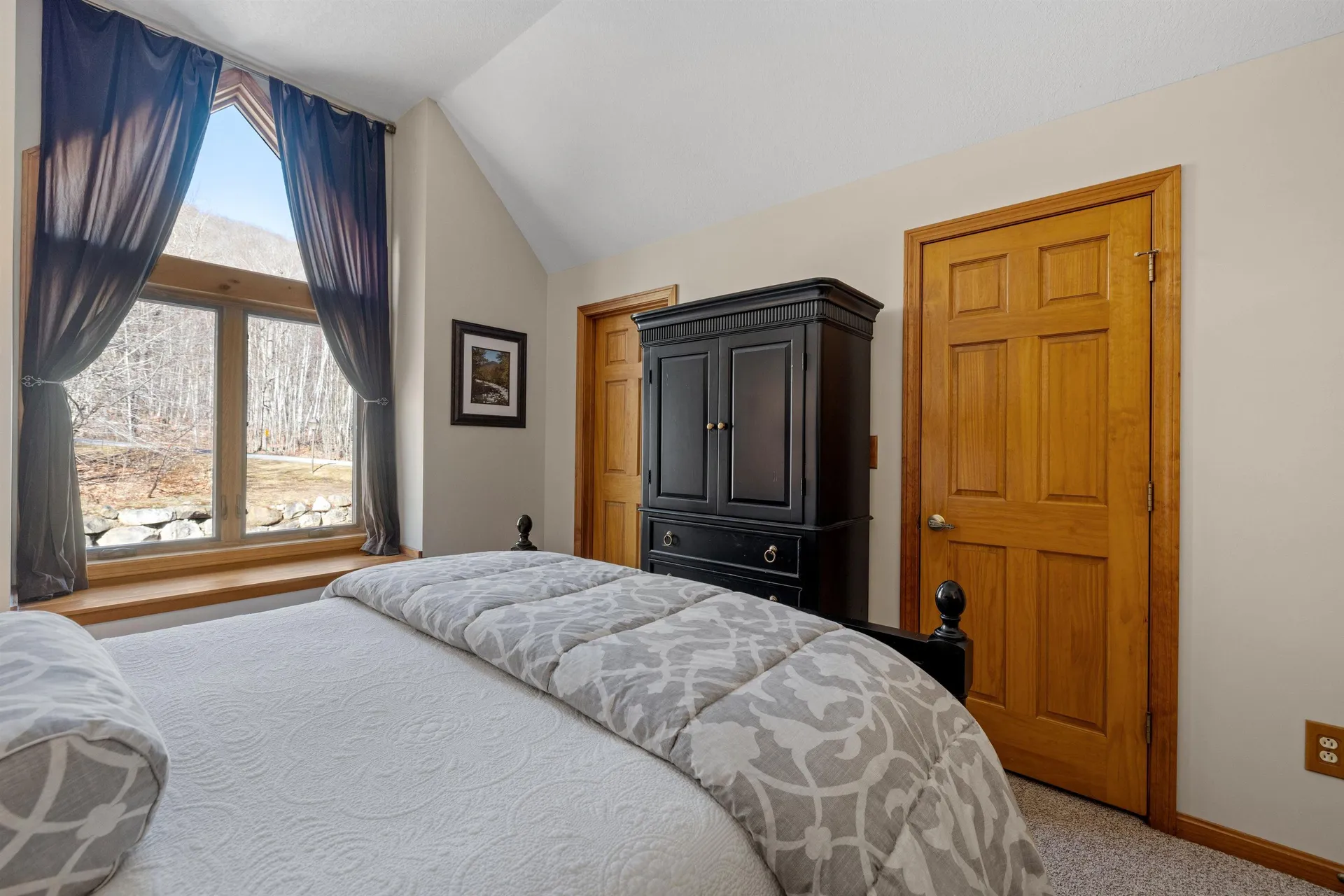 25 Pinehill Lane Lincoln NH 03251