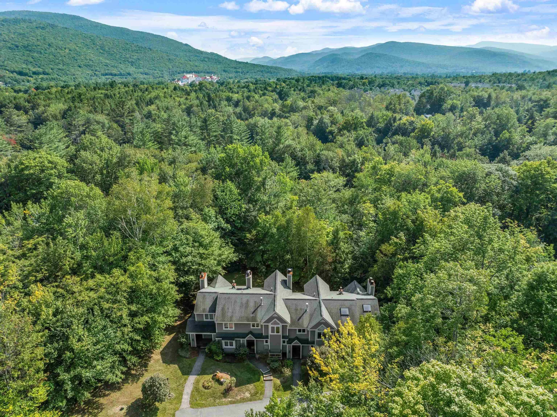 25 Pinehill Lane Lincoln NH 03251