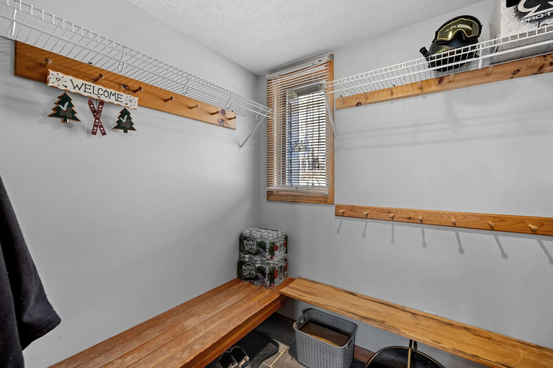 25 Pinehill Lane Lincoln NH 03251