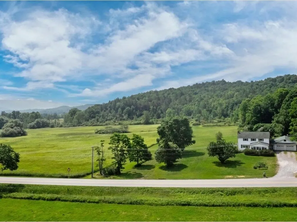 327 Charlotte Road Hinesburg VT 05461