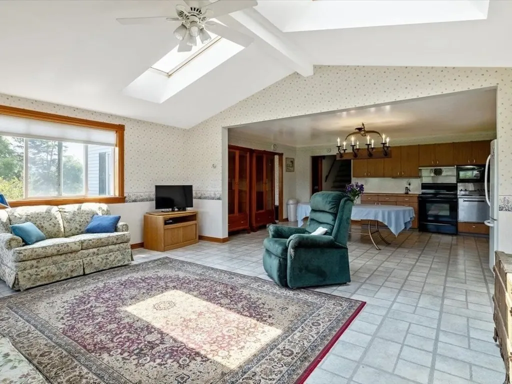 327 Charlotte Road Hinesburg VT 05461
