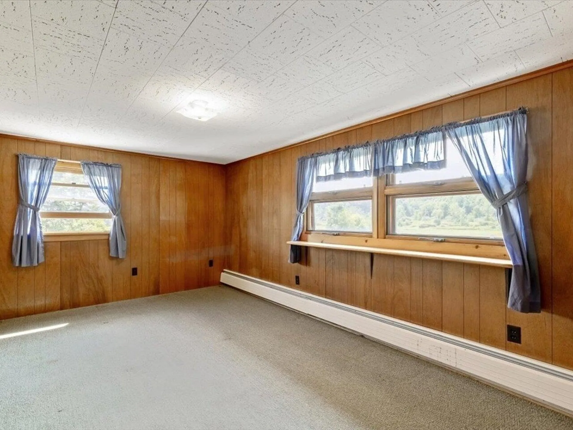 327 Charlotte Road Hinesburg VT 05461