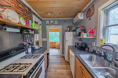 2736 Crosstown Road Berlin VT 05602