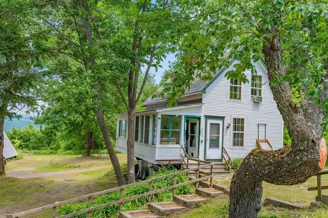 2736 Crosstown Road Berlin VT 05602