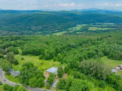 2736 Crosstown Road Berlin VT 05602