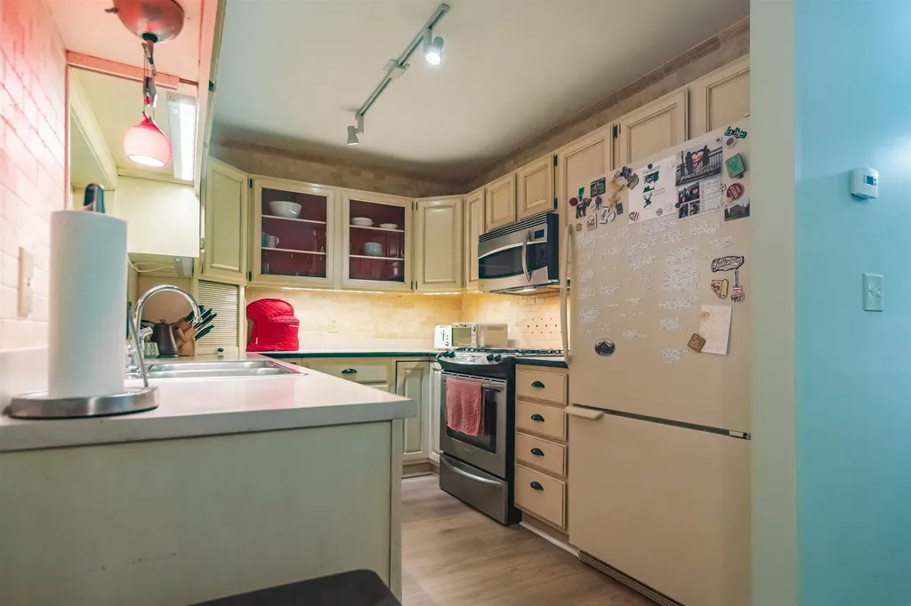 19 Saxonhollow Drive Essex VT 05452