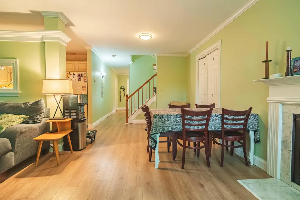 19 Saxonhollow Drive Essex VT 05452
