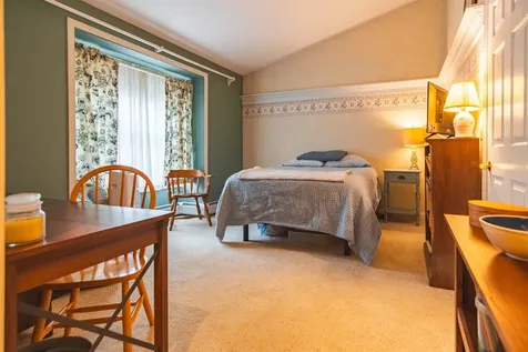 19 Saxonhollow Drive Essex VT 05452