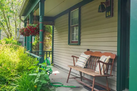 19 Saxonhollow Drive Essex VT 05452