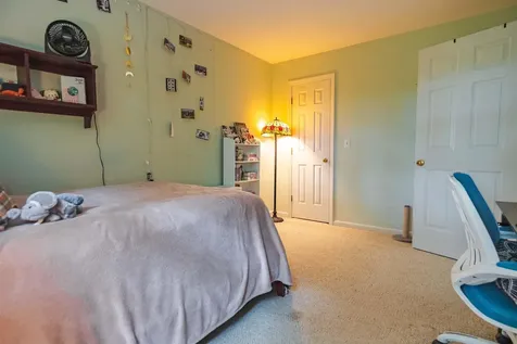 19 Saxonhollow Drive Essex VT 05452