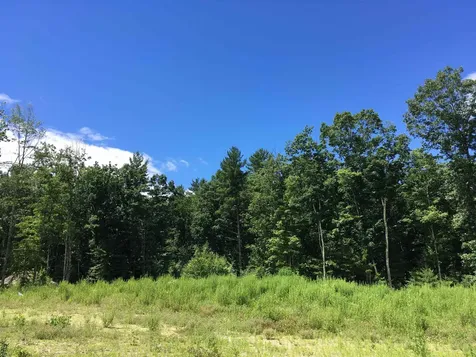27 Austin Lane Hollis NH 03049