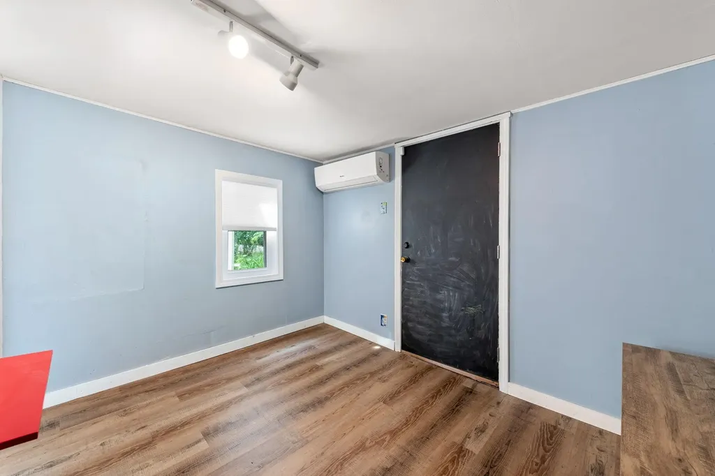 39 Newfields Road Exeter NH 03833