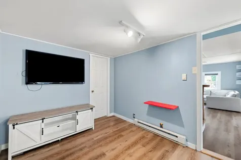 39 Newfields Road Exeter NH 03833