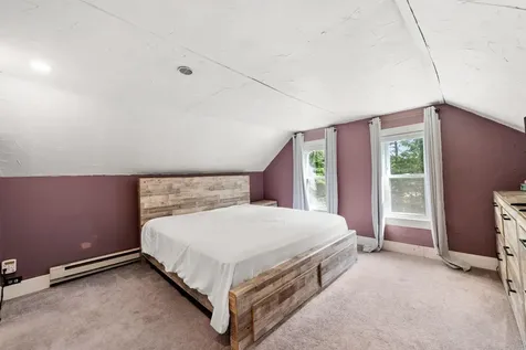 39 Newfields Road Exeter NH 03833