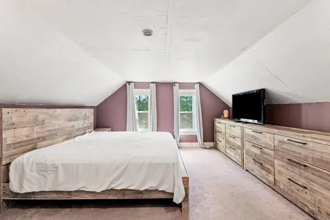 39 Newfields Road Exeter NH 03833