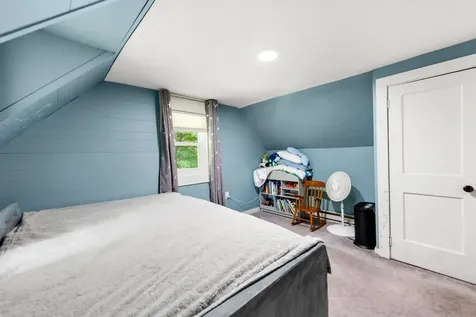 39 Newfields Road Exeter NH 03833