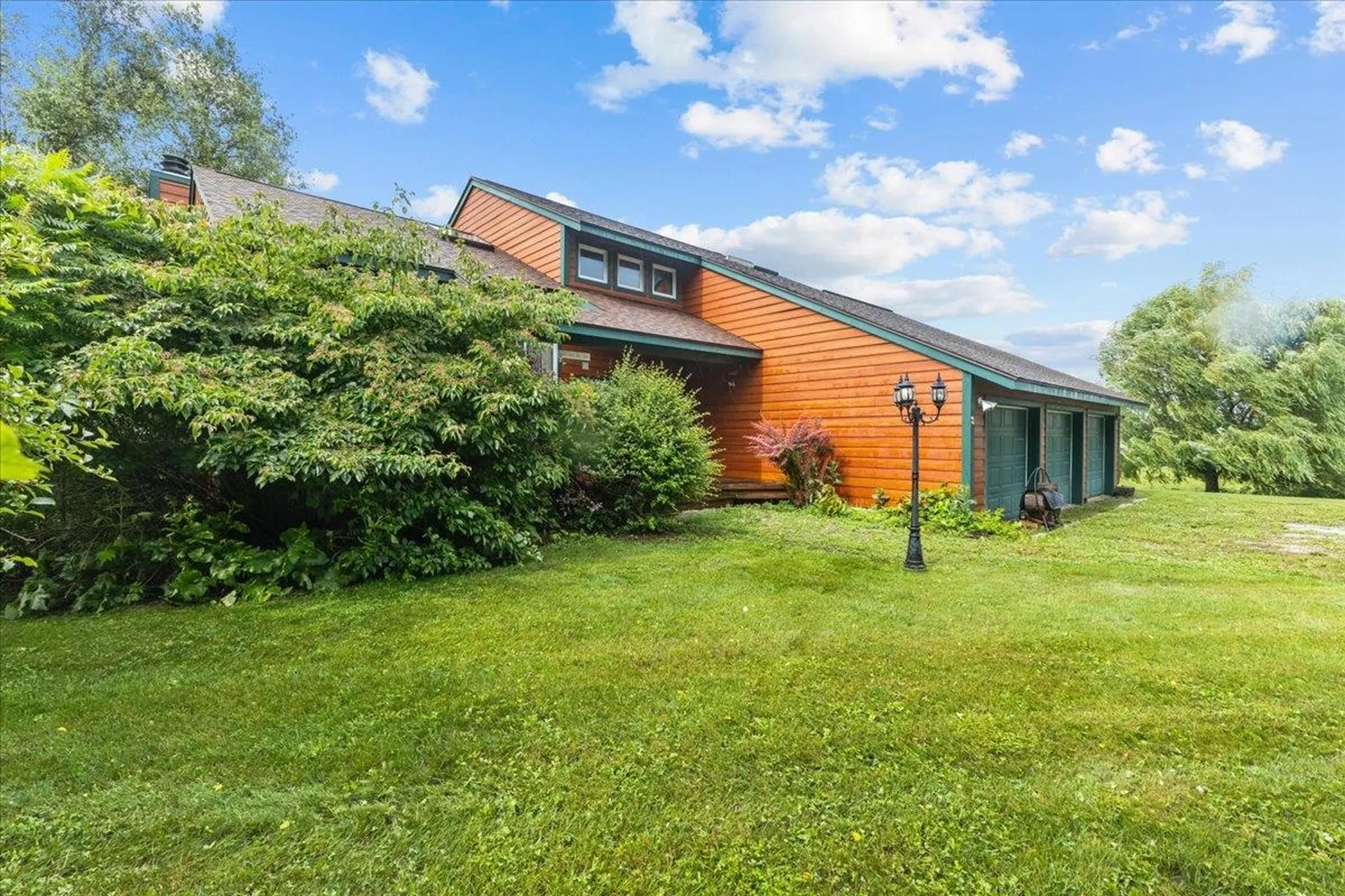 3 Old Town Lane Grand Isle VT 05458