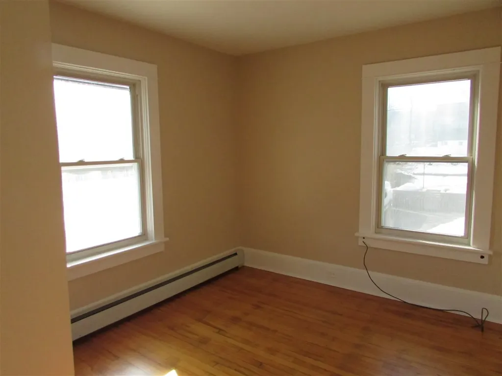 17 Fairview Avenue Lebanon NH 03766