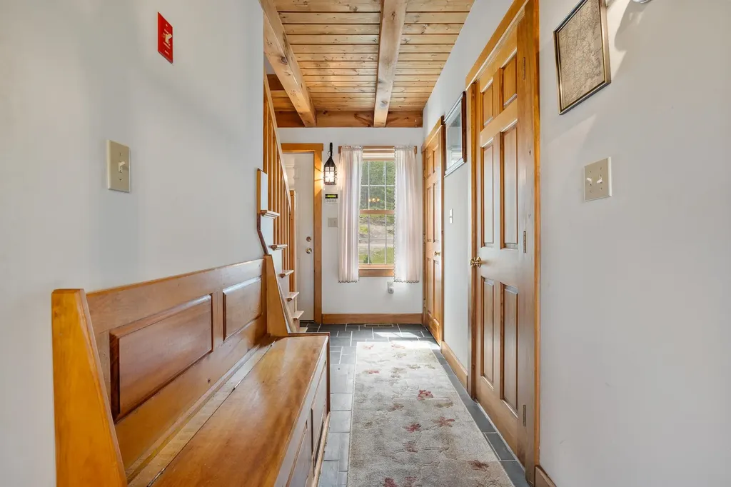 132 Lakeside Drive Haverhill NH 03765