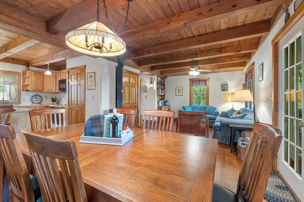 132 Lakeside Drive Haverhill NH 03765