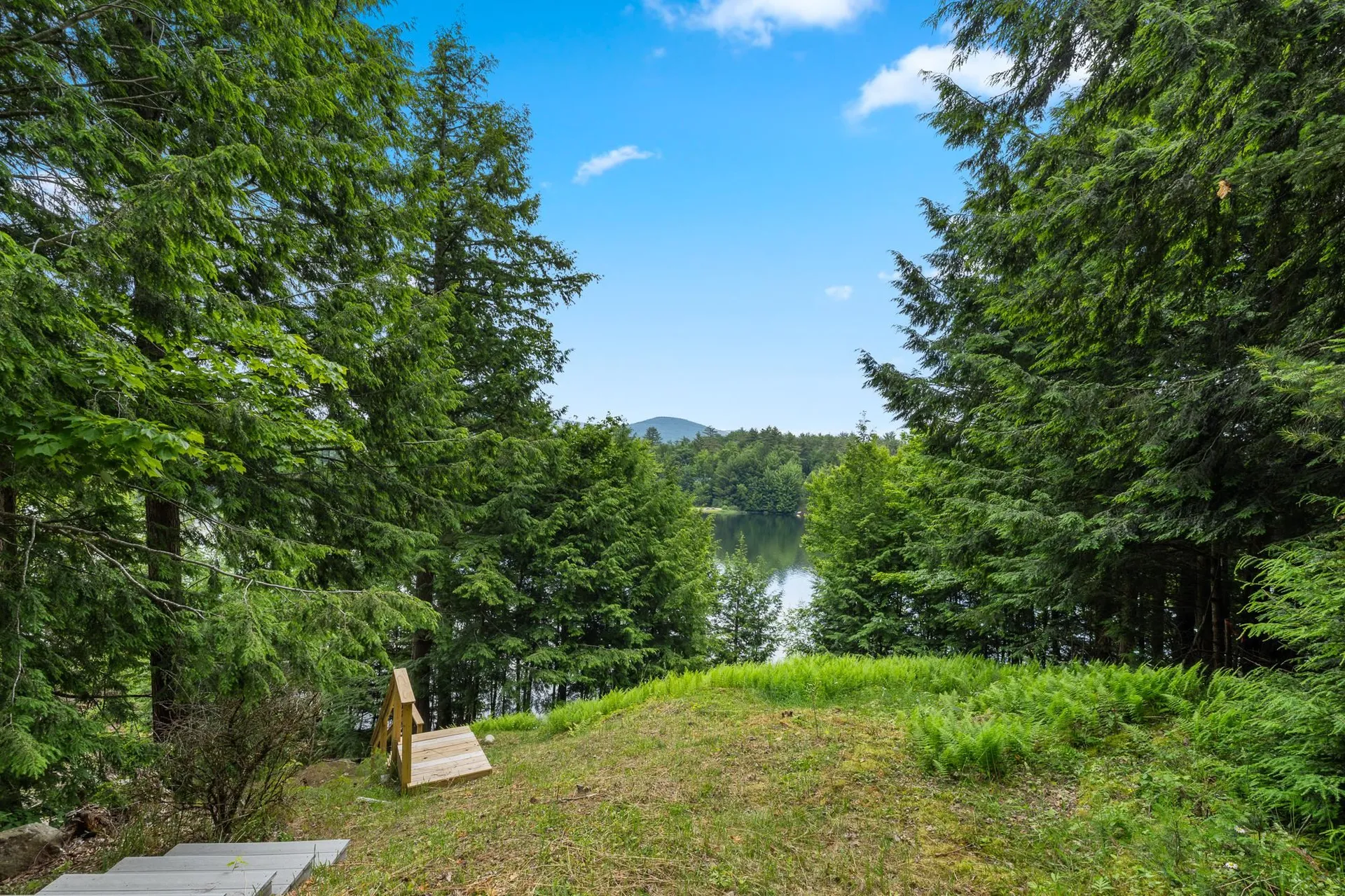 132 Lakeside Drive Haverhill NH 03765
