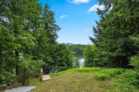 132 Lakeside Drive Haverhill NH 03765