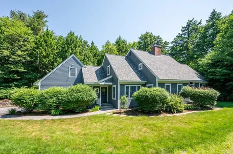 318 Brookside Drive New London NH 03257