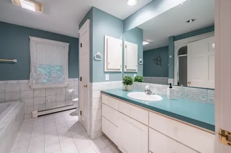 318 Brookside Drive New London NH 03257