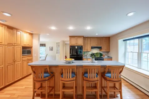 318 Brookside Drive New London NH 03257