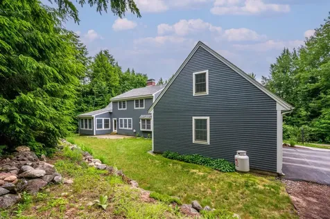 318 Brookside Drive New London NH 03257