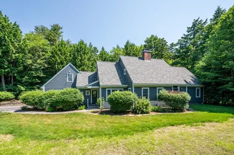 318 Brookside Drive New London NH 03257