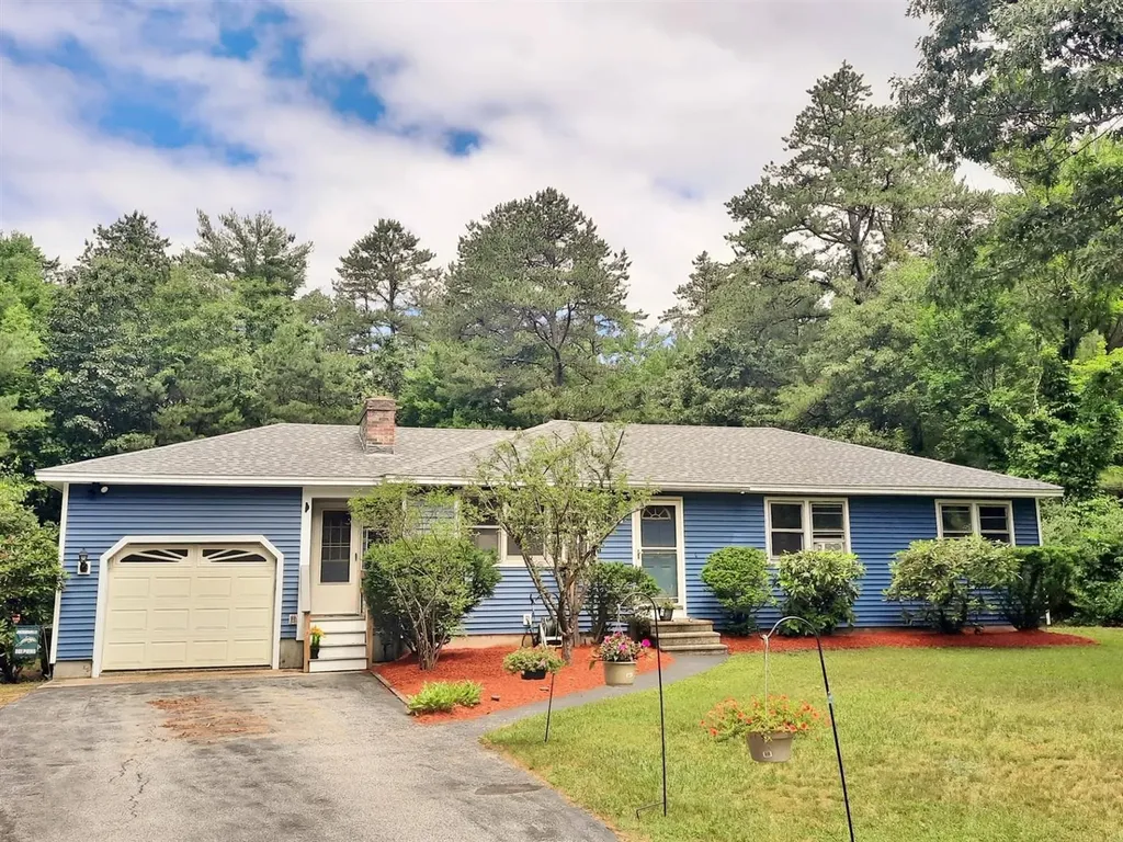 12 Windham Drive Concord NH 03301