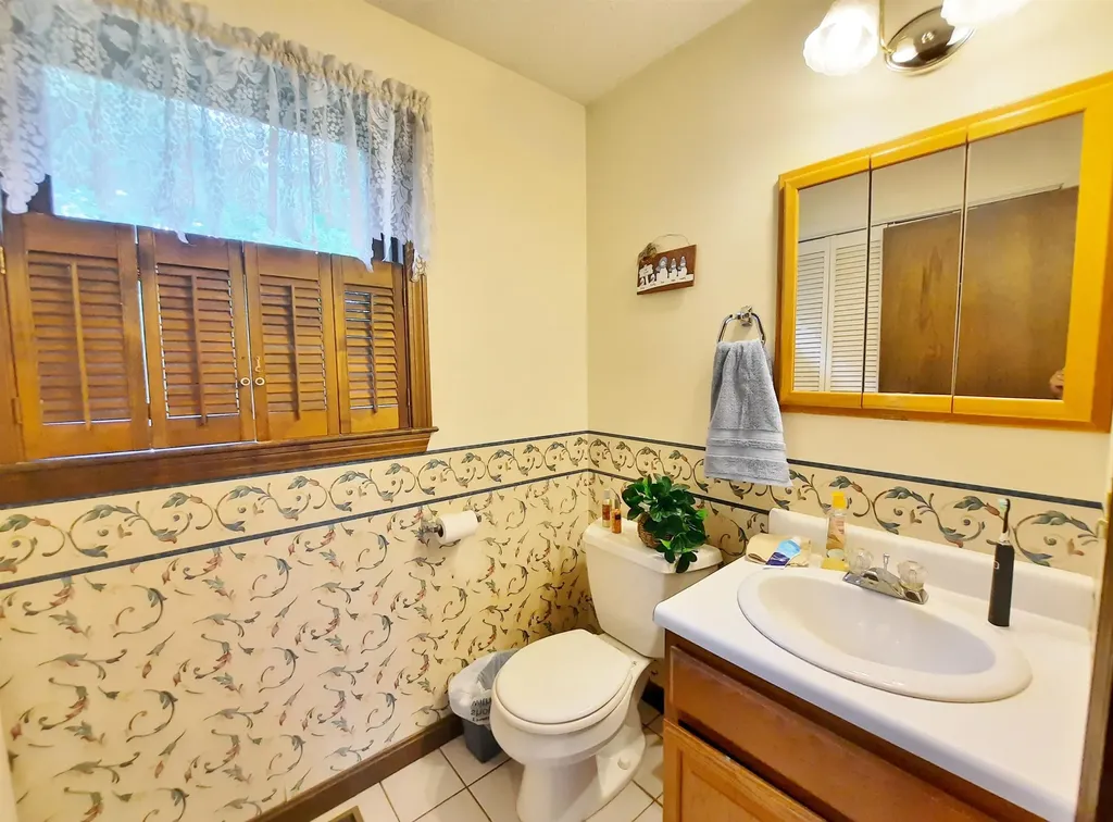 12 Windham Drive Concord NH 03301